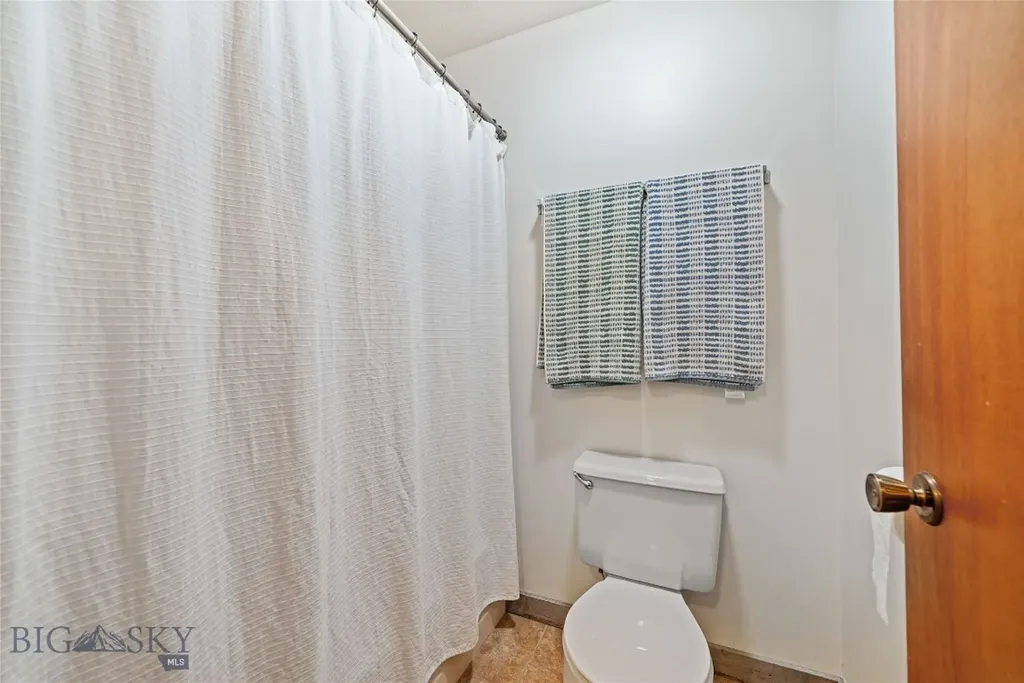 606 Frank Road Belgrade MT 59714