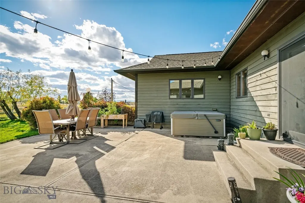 606 Frank Road Belgrade MT 59714