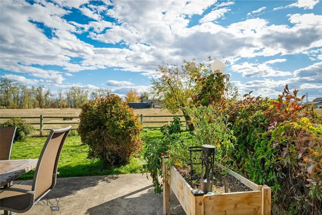 606 Frank Road Belgrade MT 59714