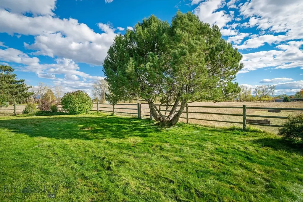 606 Frank Road Belgrade MT 59714