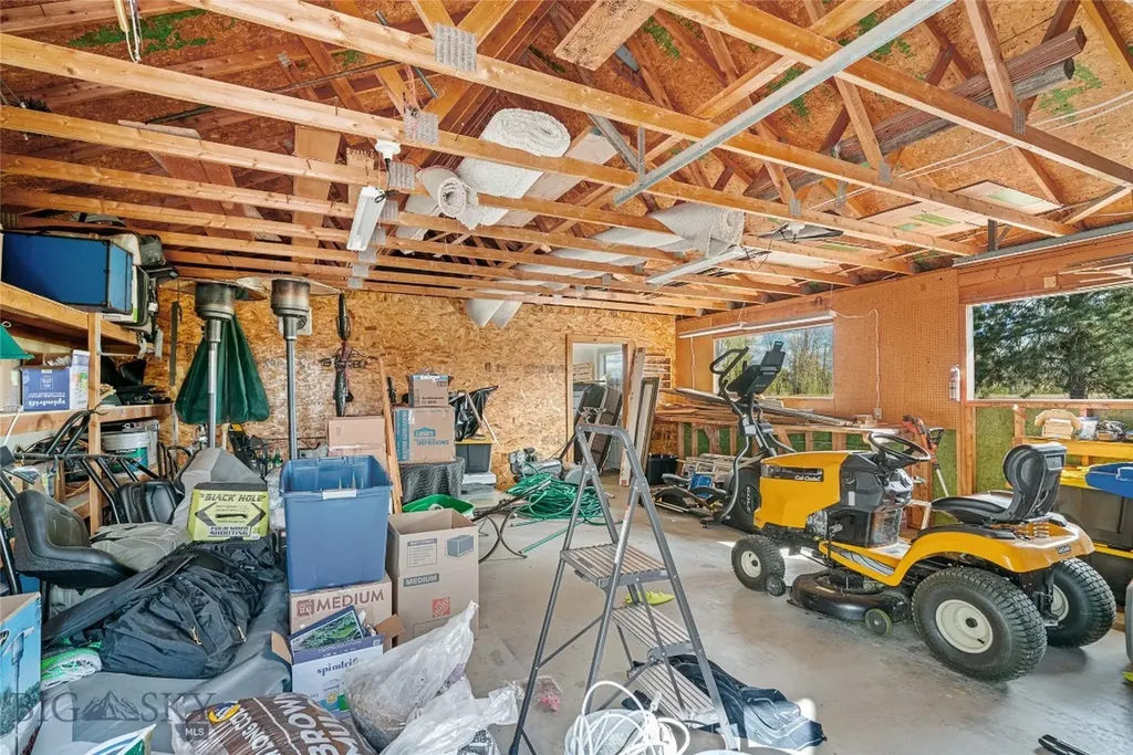 606 Frank Road Belgrade MT 59714