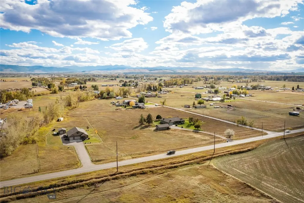 606 Frank Road Belgrade MT 59714