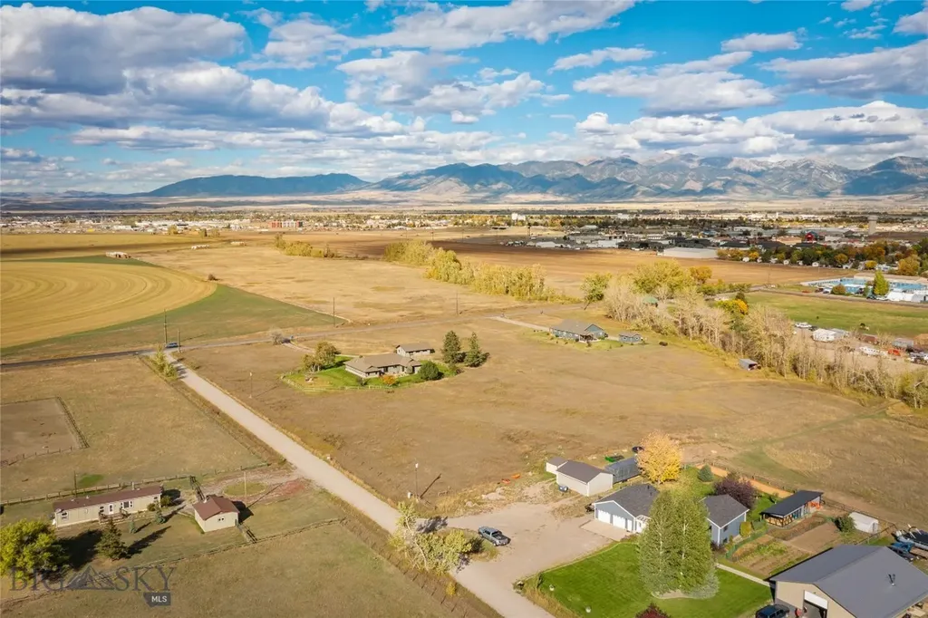 606 Frank Road Belgrade MT 59714