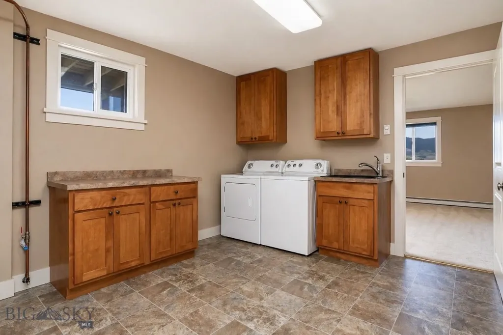 2380 Watts Lane Bozeman MT 59718