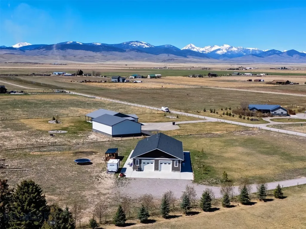 65 Elwood Lane Dillon MT 59725