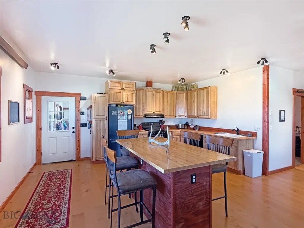65 Elwood Lane Dillon MT 59725