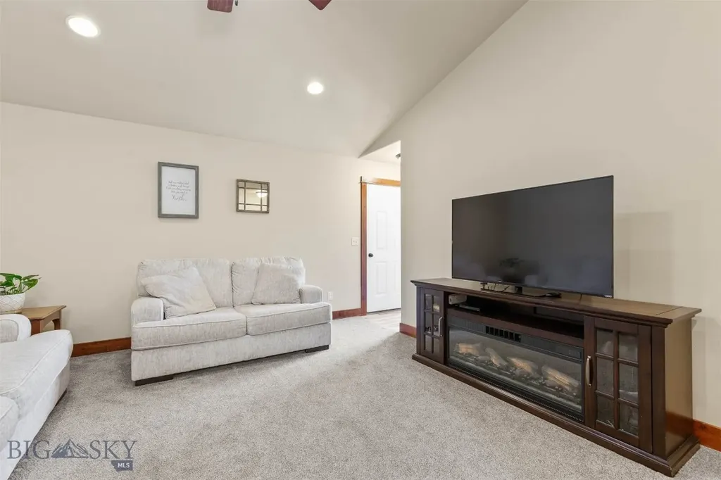 4074 Sunstone Street Bozeman MT 59718