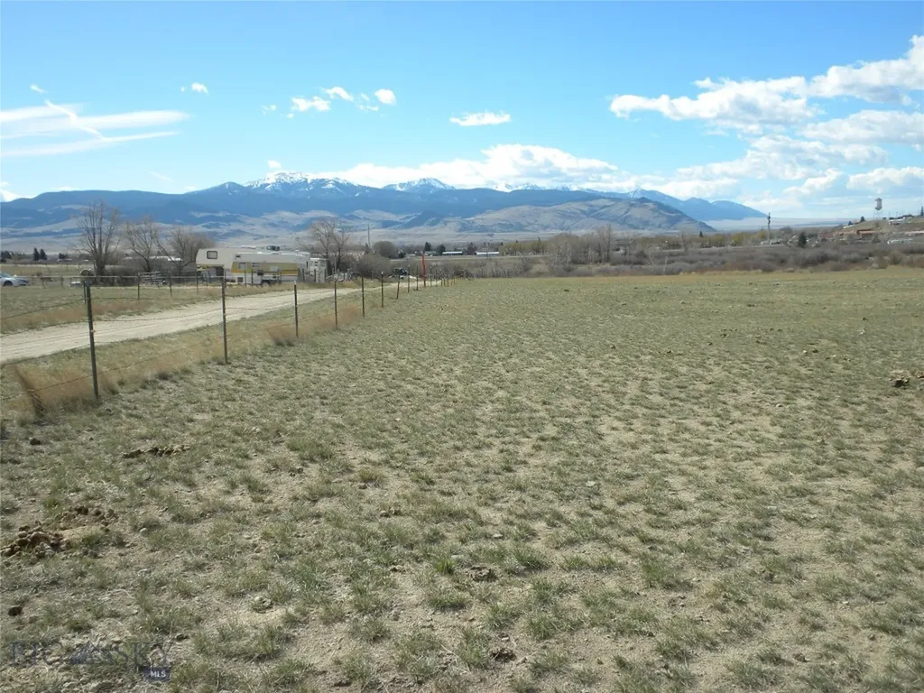 Tbd Ballard Lane Whitehall MT 59759