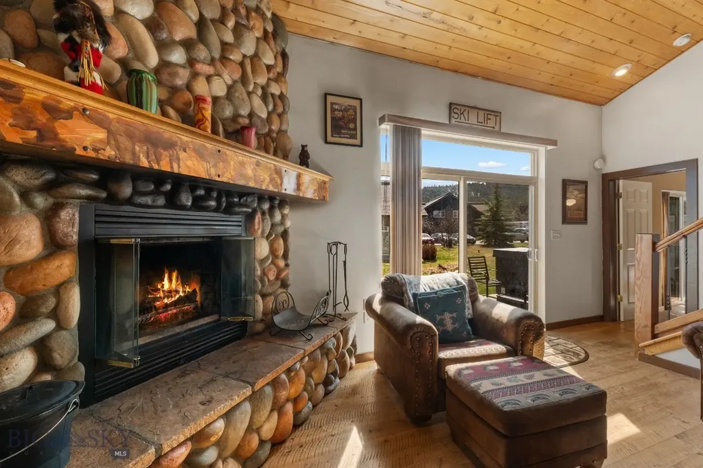 464 Firelight Drive Big Sky MT 59716