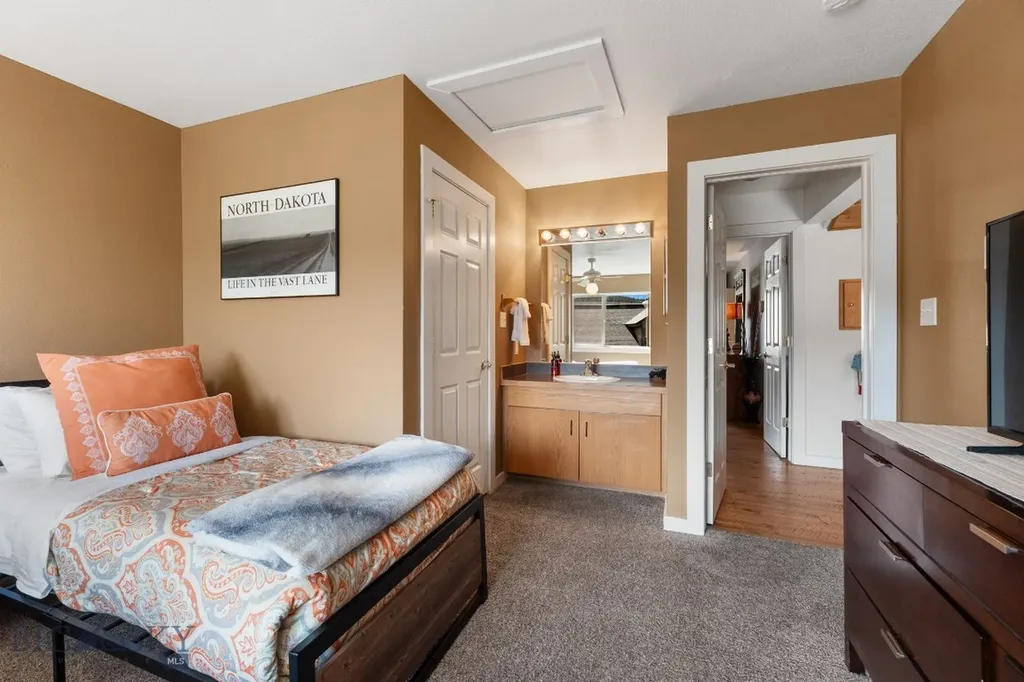 464 Firelight Drive Big Sky MT 59716