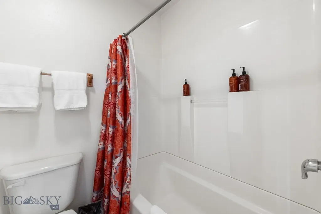 464 Firelight Drive Big Sky MT 59716