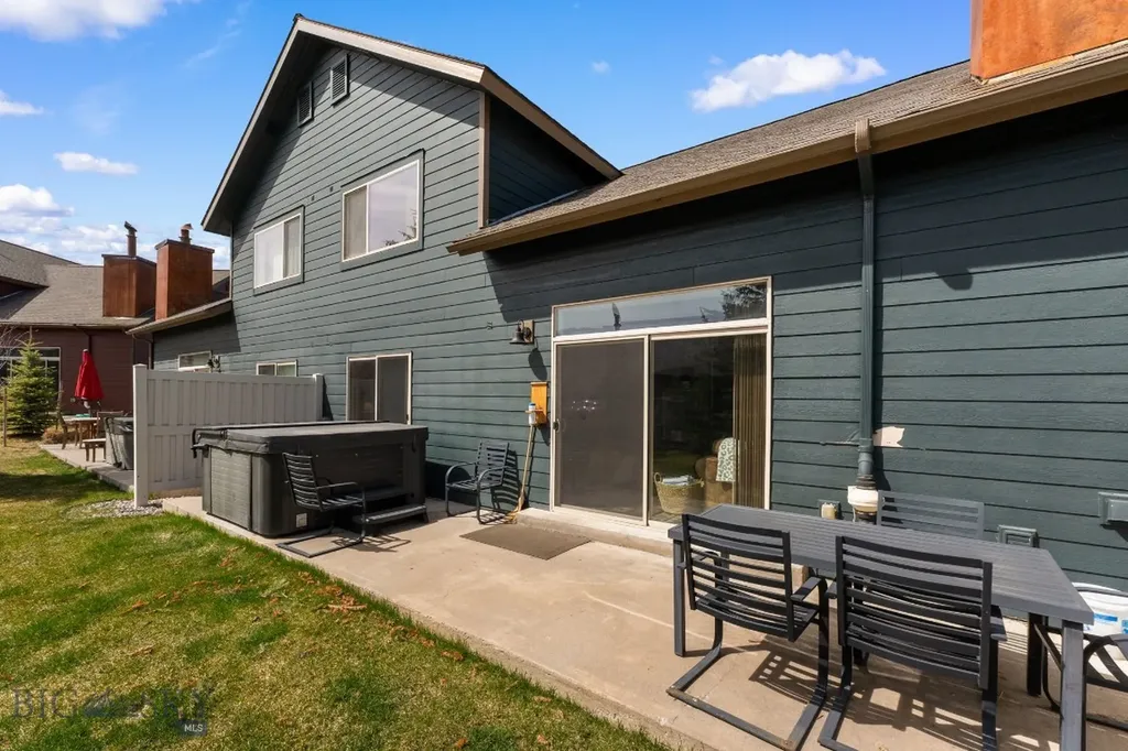 464 Firelight Drive Big Sky MT 59716