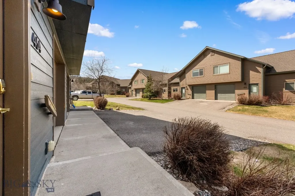 464 Firelight Drive Big Sky MT 59716