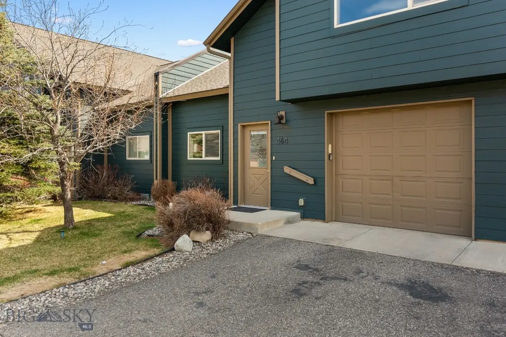 464 Firelight Drive Big Sky MT 59716