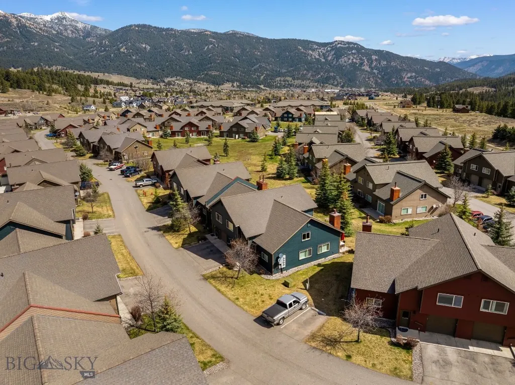 464 Firelight Drive Big Sky MT 59716