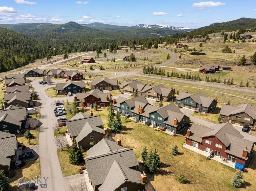 464 Firelight Drive Big Sky MT 59716