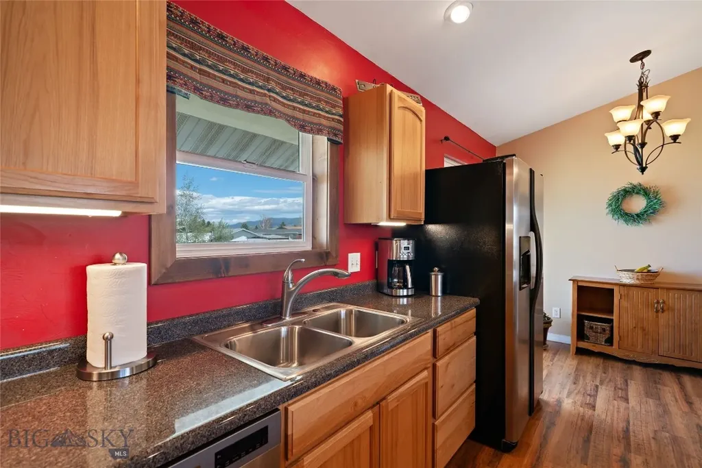 536 W Fagin Street Ennis MT 59729