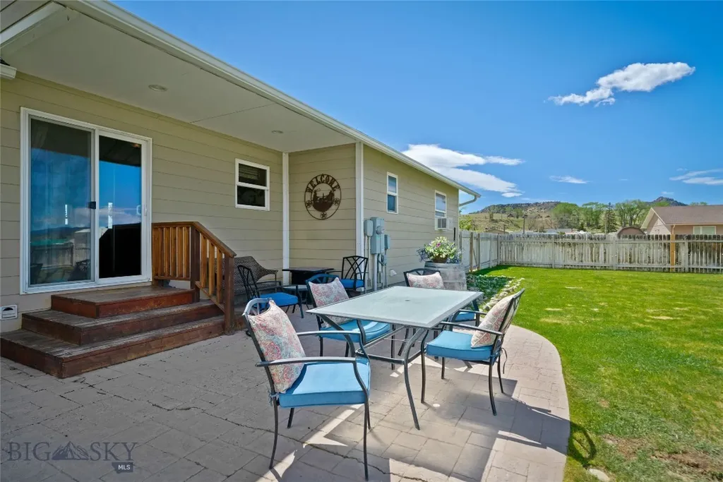 536 W Fagin Street Ennis MT 59729
