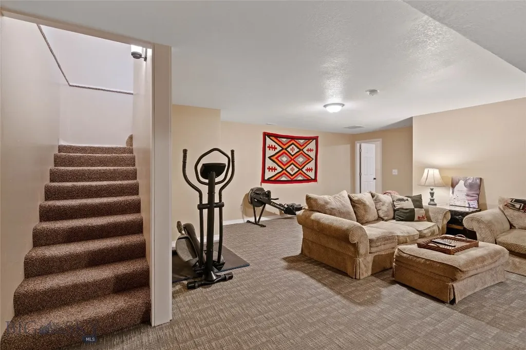 536 W Fagin Street Ennis MT 59729