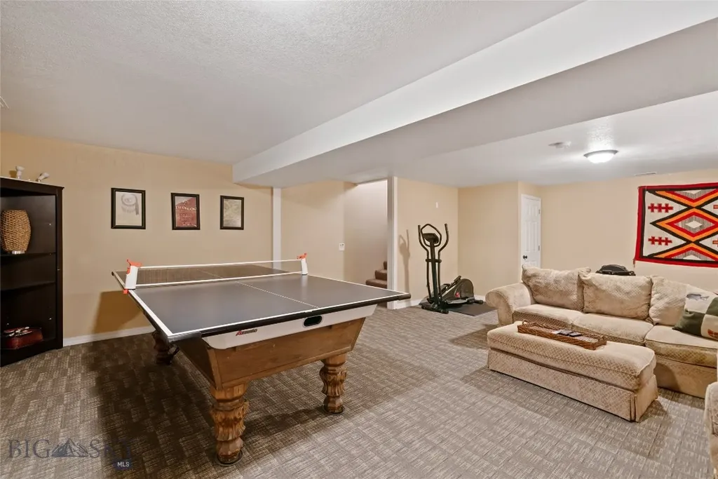 536 W Fagin Street Ennis MT 59729