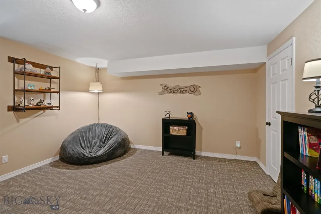536 W Fagin Street Ennis MT 59729