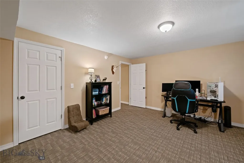 536 W Fagin Street Ennis MT 59729