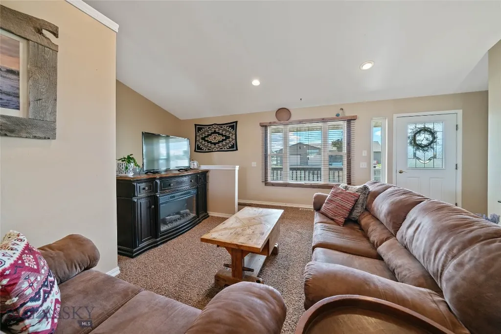 536 W Fagin Street Ennis MT 59729