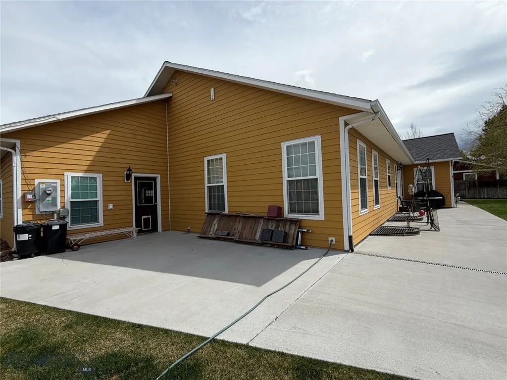 95 Arrowhead Trail Bozeman MT 59718