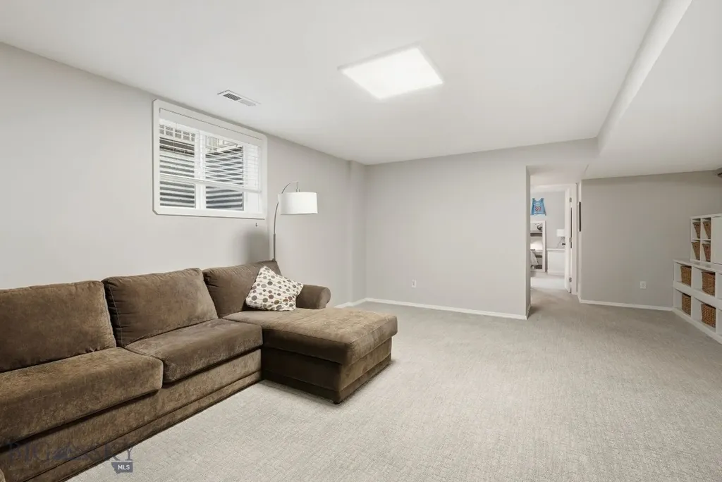 83 Poplar Drive Bozeman MT 59718