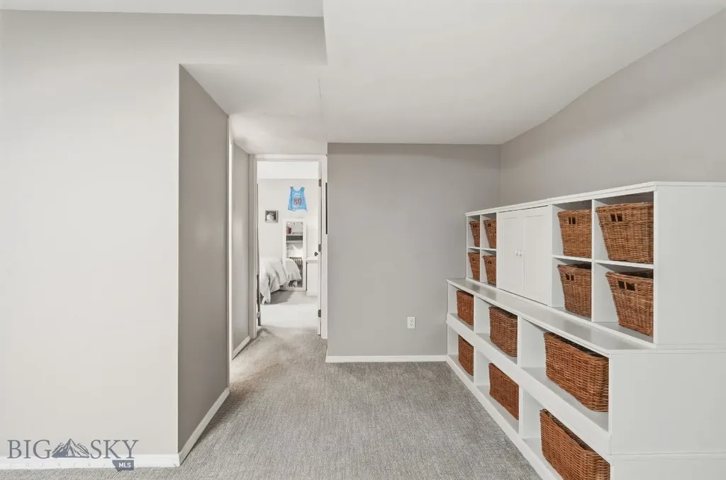 83 Poplar Drive Bozeman MT 59718