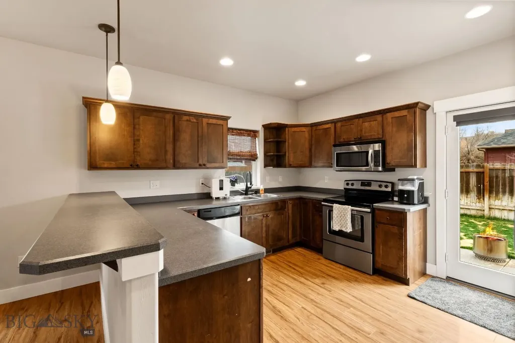 914 New Mexico Belgrade MT 59714