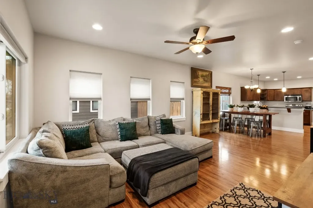 914 New Mexico Belgrade MT 59714