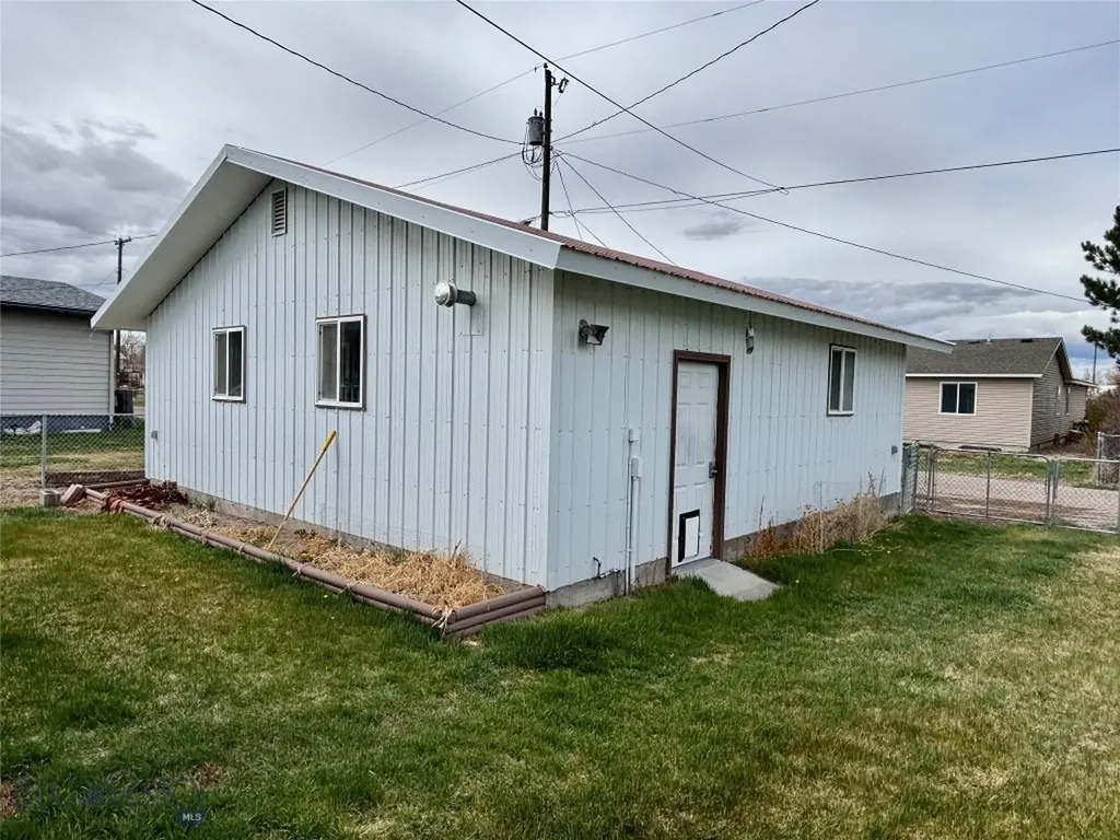 915 E Reeder Street Dillon MT 59725