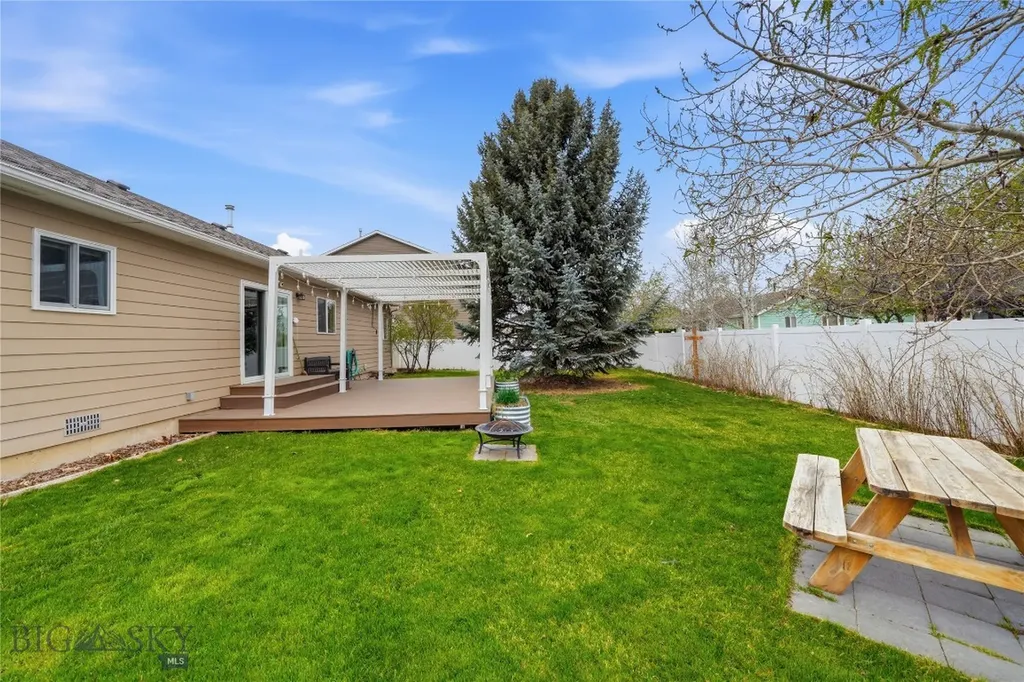1109 Biehl Drive Belgrade MT 59714