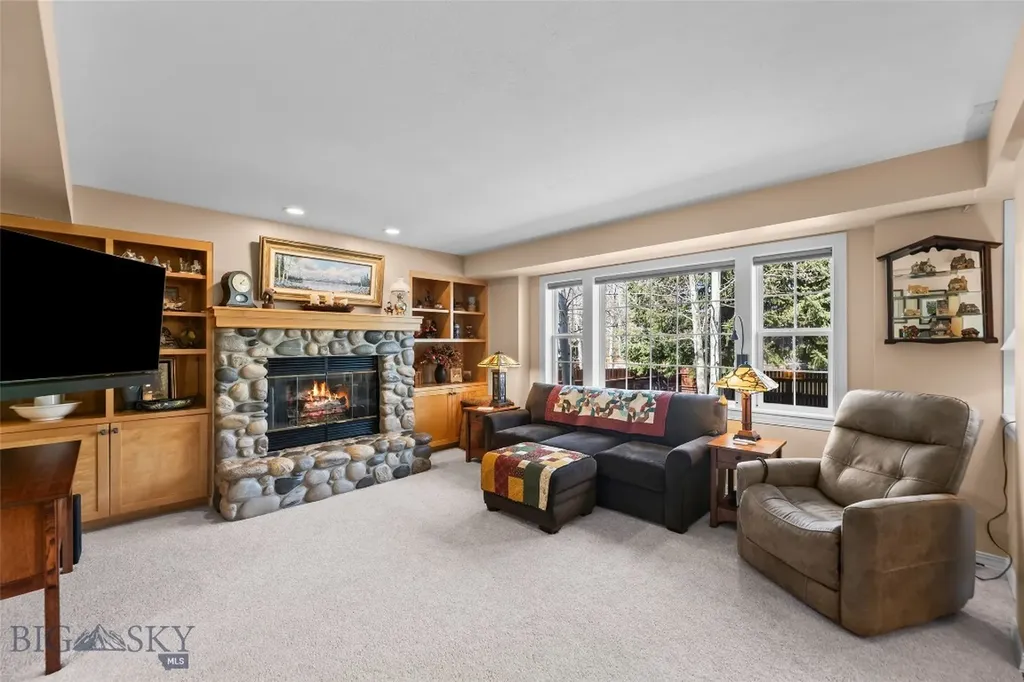 323 Lexington Drive Bozeman MT 59715