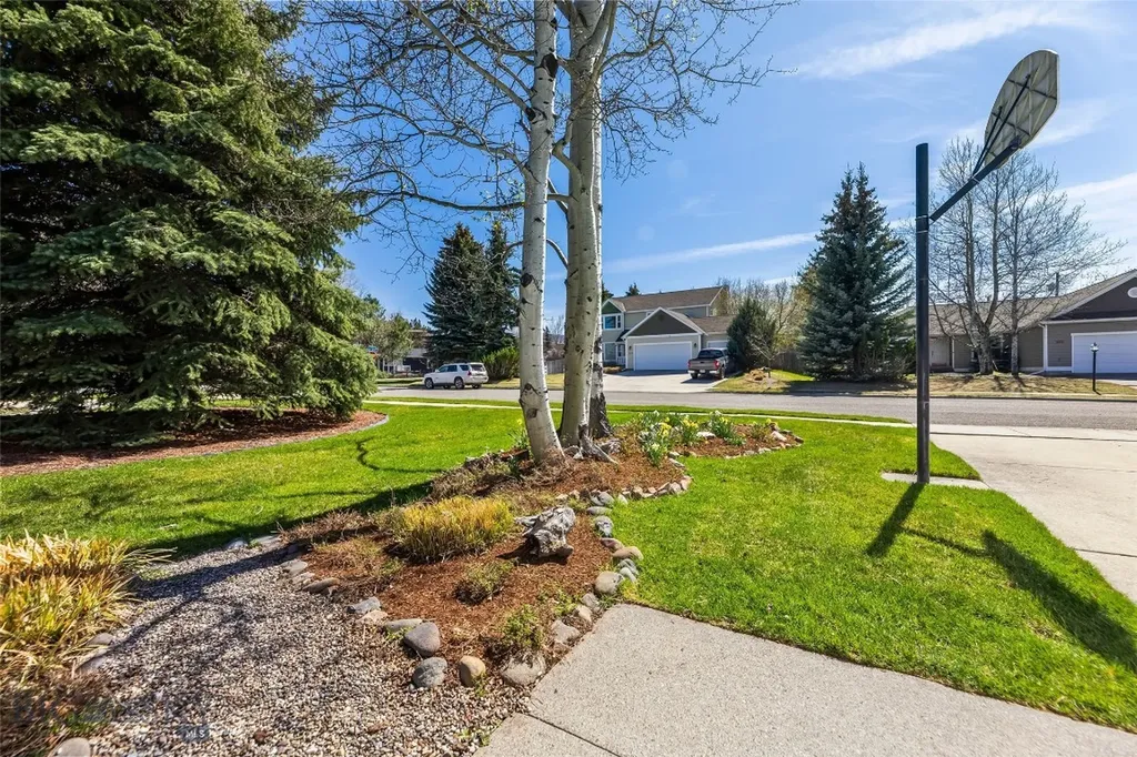 323 Lexington Drive Bozeman MT 59715