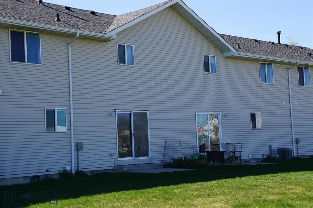 1004 Sheep Herder Lane Big Timber MT 59011