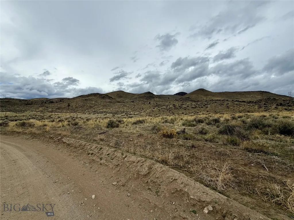 3021 Big Horn Road Melrose MT 59725