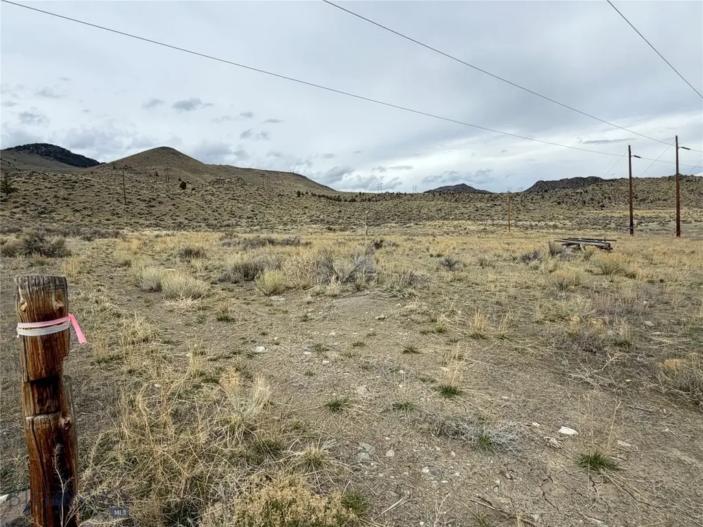 3021 Big Horn Road Melrose MT 59725