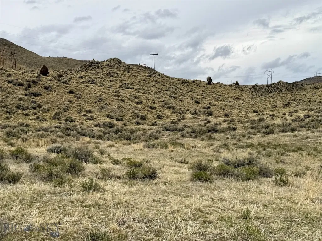 3021 Big Horn Road Melrose MT 59725