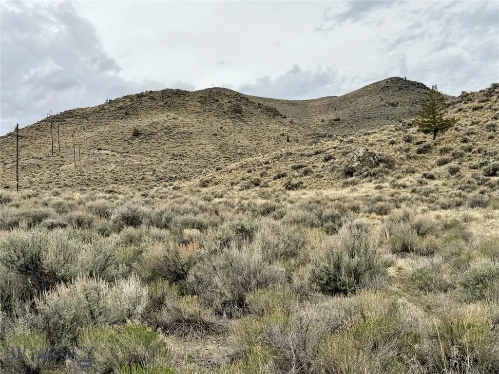 3021 Big Horn Road Melrose MT 59725