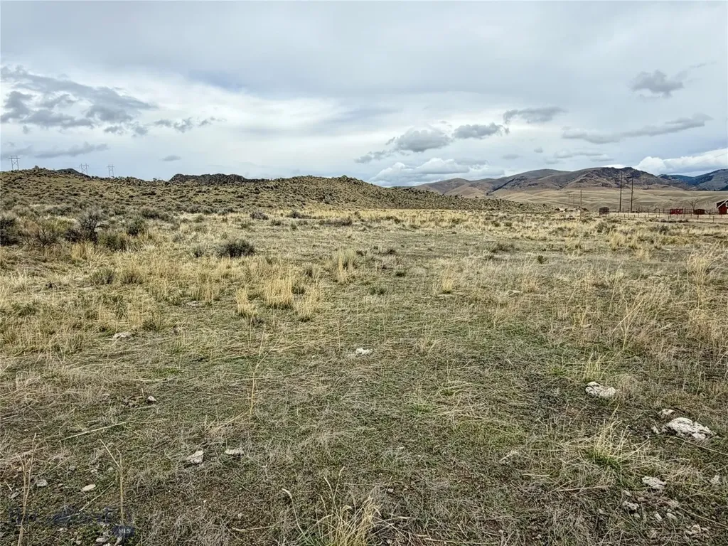 3021 Big Horn Road Melrose MT 59725