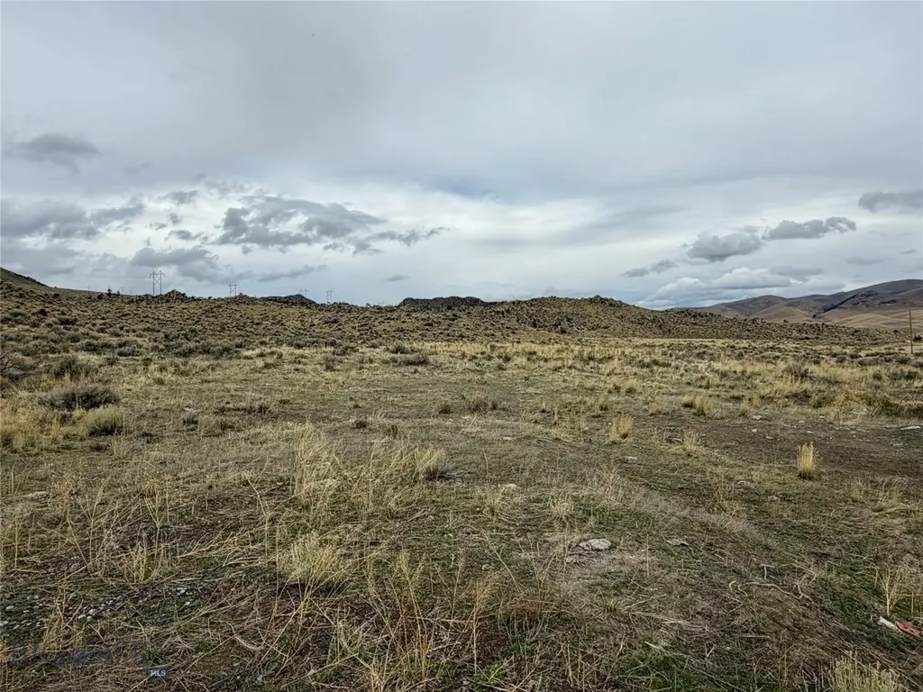 3021 Big Horn Road Melrose MT 59725