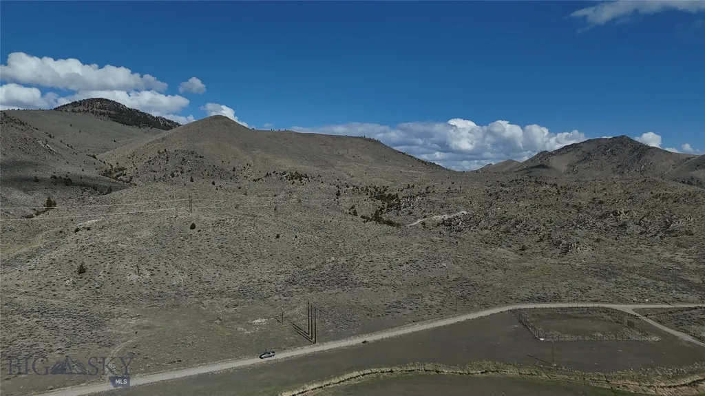 3021 Big Horn Road Melrose MT 59725