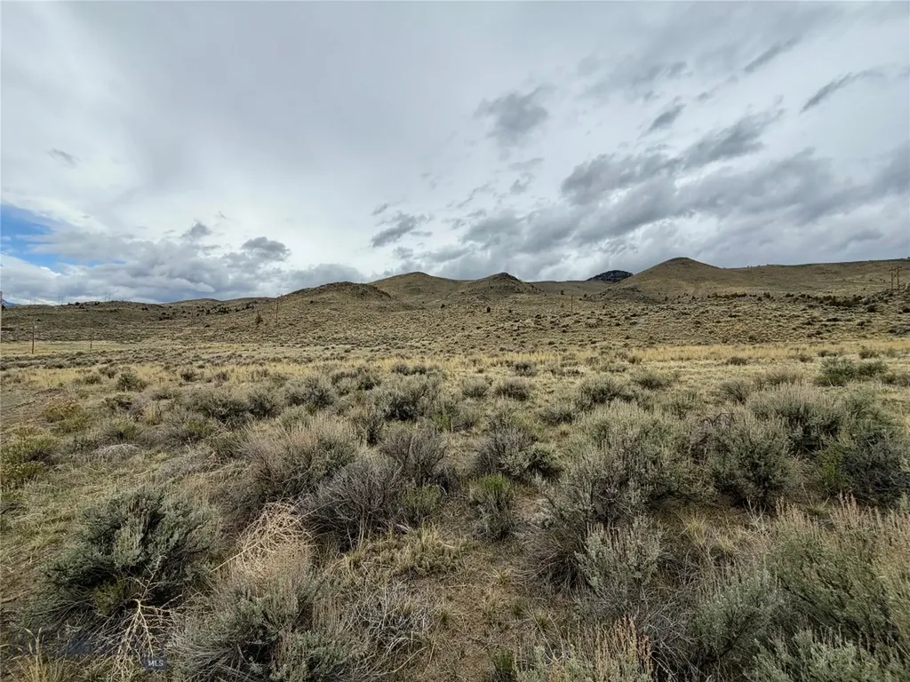 3021 Big Horn Road Melrose MT 59725