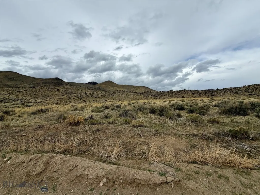 3021 Big Horn Road Melrose MT 59725