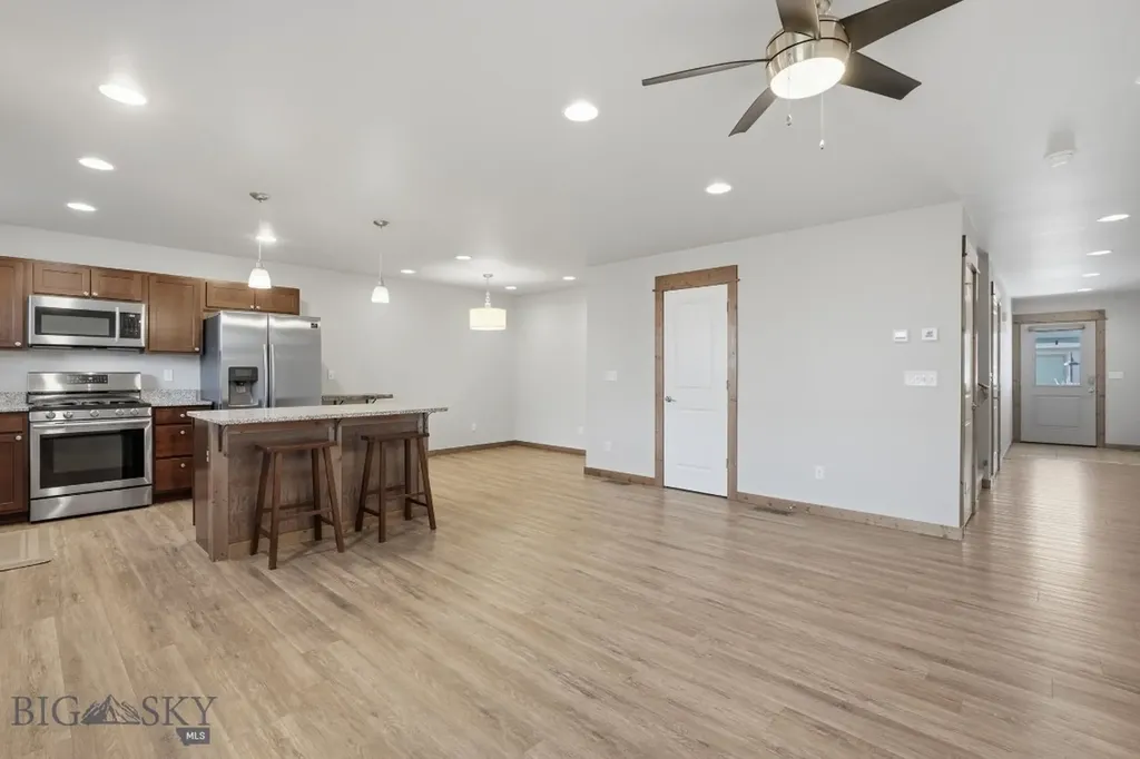 1305 Fozzie Lane Belgrade MT 59714