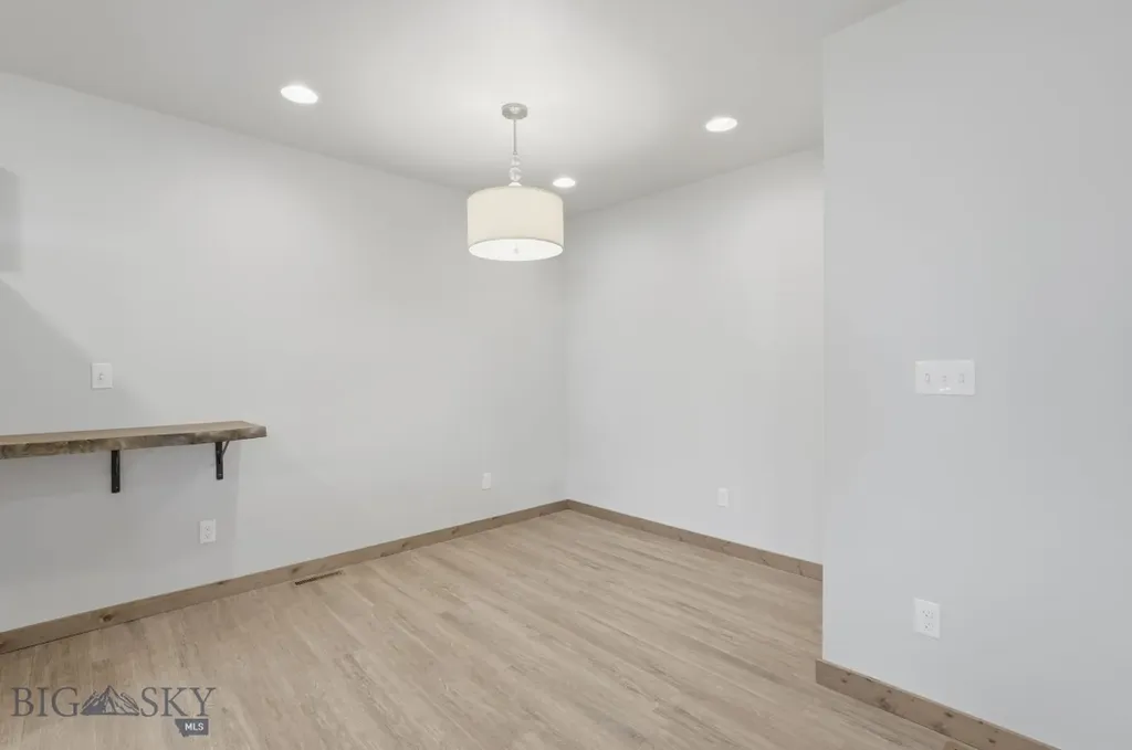 1305 Fozzie Lane Belgrade MT 59714
