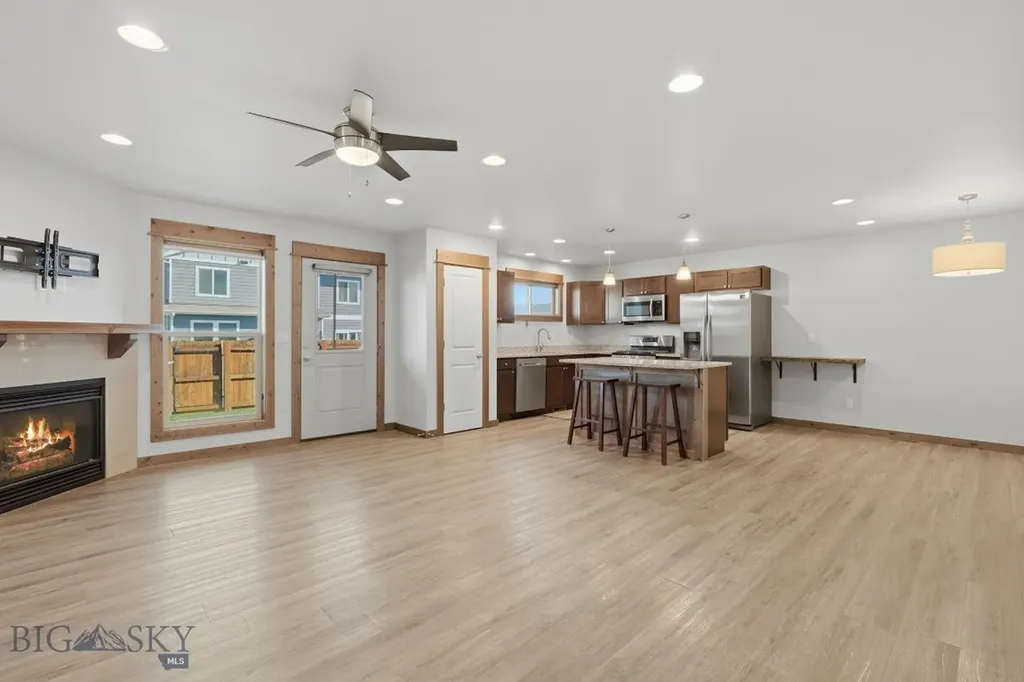 1305 Fozzie Lane Belgrade MT 59714