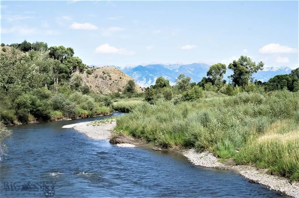 Lot 97 Twin Rivers Cutoff Road Manhattan MT 59741
